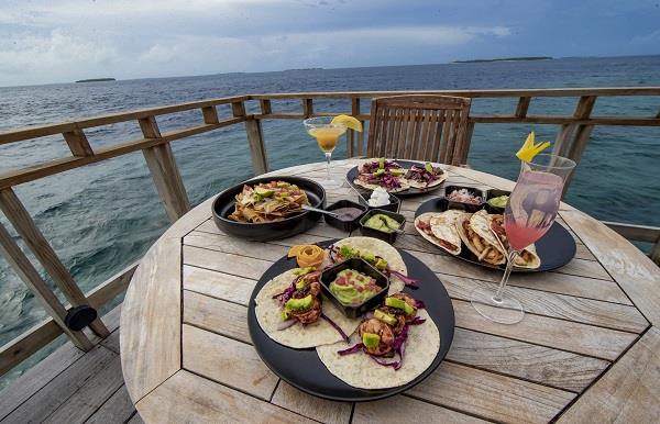 Furaveri Island Resort